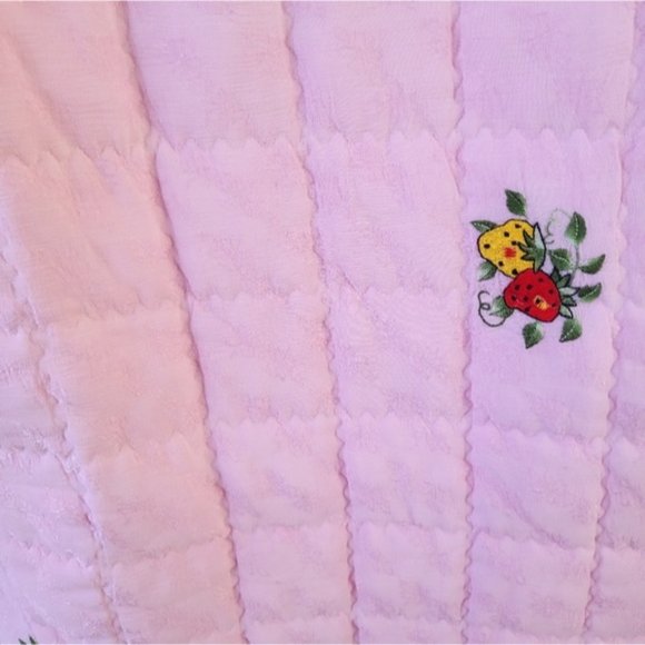Pink Embroidered Strawberry Full Size Bedspread - Picture 5 of 7